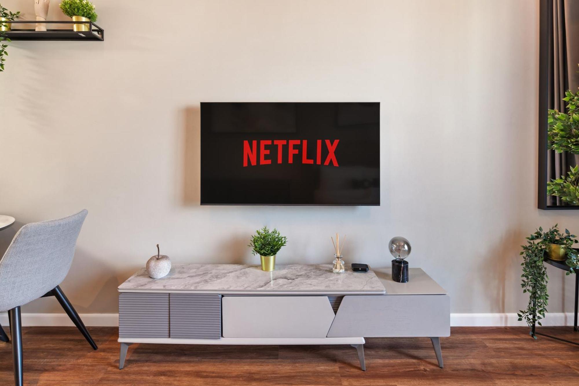 Apartment Stunning At Sports