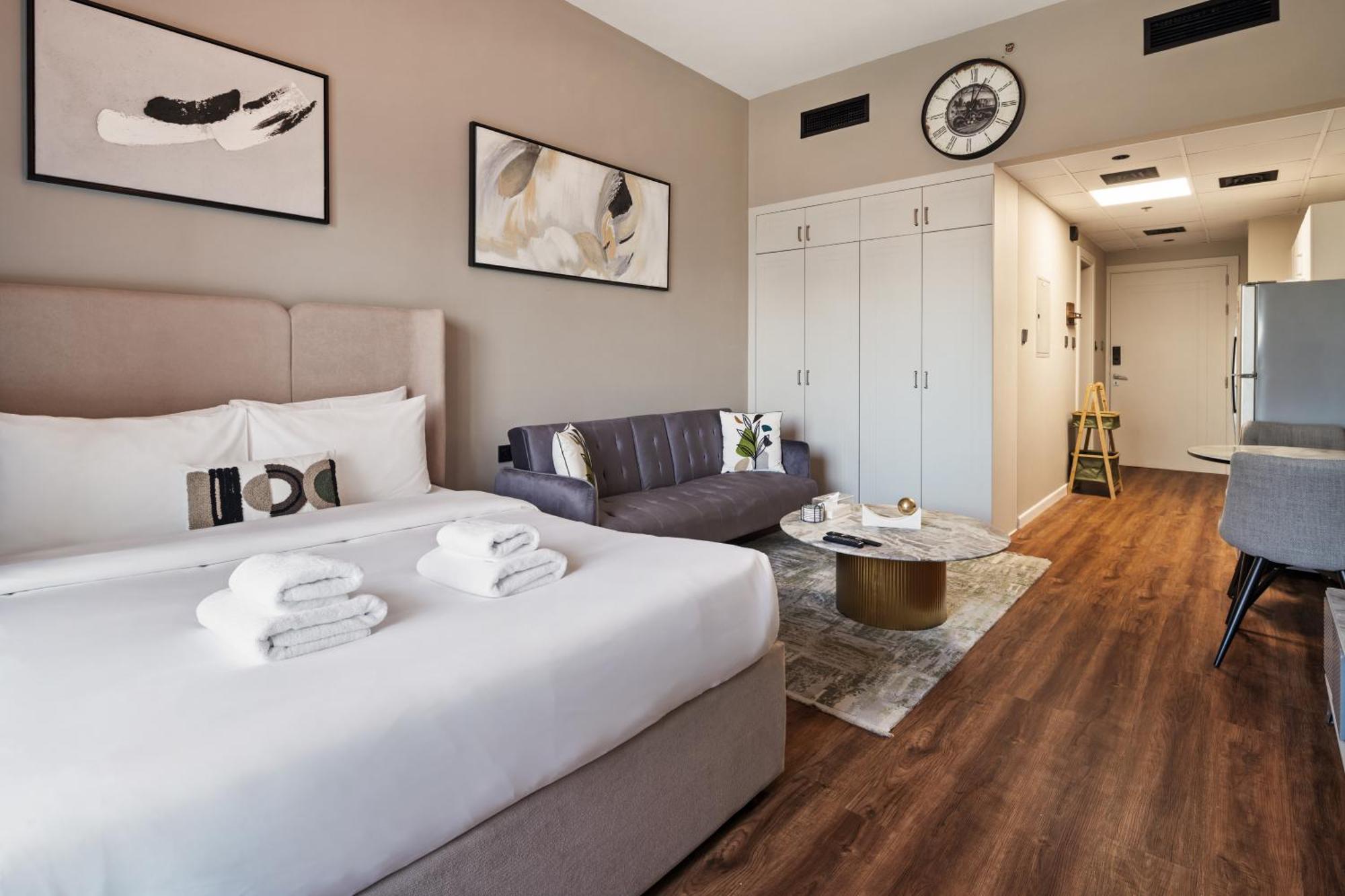 Apartment Stunning At Sports *
