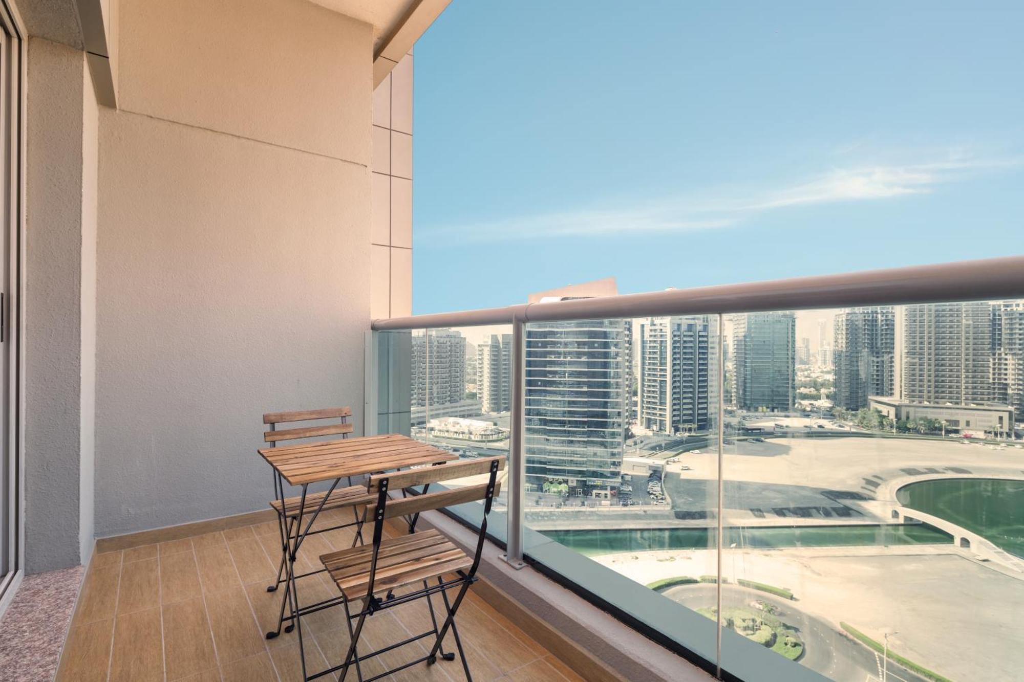 Stunning At Sports Apartment Dubai